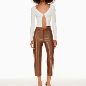 ARITZIA Wilfred Melina Crop Pant NWT in original packaging. Size 6